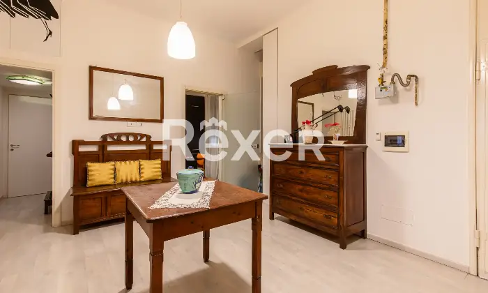 Rexer-Bologna-Appartamento-ristrutturato-di-mq-con-cantina-Altro