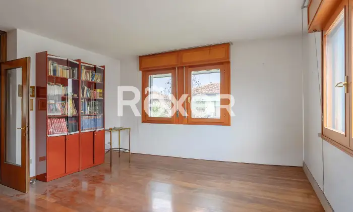 Rexer-Treviso-Appartamento-trilocale-con-garage-e-giardino-condominiale-Altro