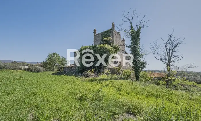 Rexer-Viterbo-Casolare-del-a-pochi-Km-dal-centro-di-Viterbo-con-ampio-terreno-di-propriet-Altro