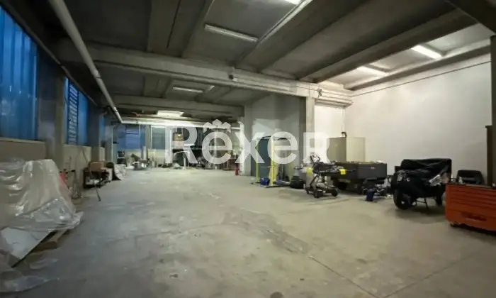 Rexer-Cologno-Monzese-Complesso-immobiliare-vicino-Fininvest-Altro