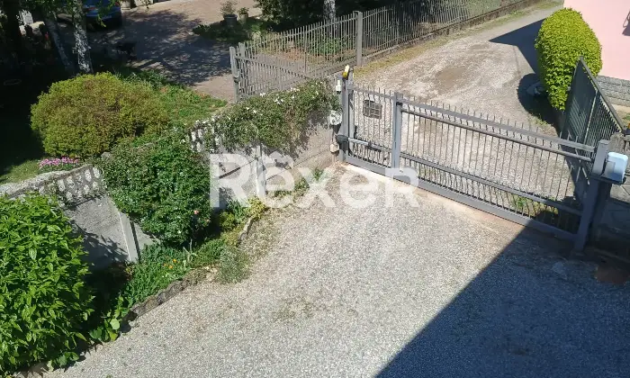 Rexer-Cassano-Magnago-Trilocale-con-doppi-servizi-in-palazzina-senza-spese-condominiali-Altro