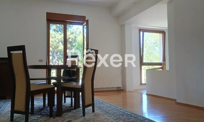 Rexer-Cassano-Magnago-Trilocale-con-doppi-servizi-in-palazzina-senza-spese-condominiali-Altro