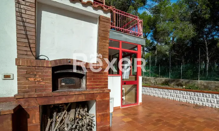 Rexer-Massafra-Villa-con-piscina-condominiale-e-spiaggia-raggiungibile-a-piedi-Altro