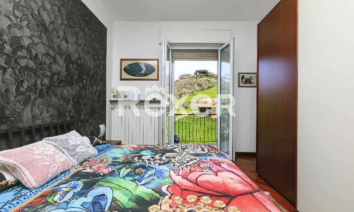 Rexer-Genova-Vendesi-appartamento-terzo-piano-Altro