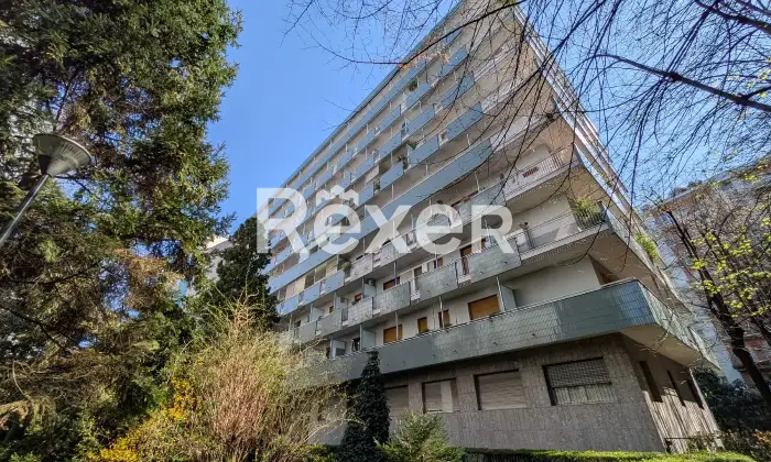 Rexer-Milano-NUDA-PROPRIETA-Appartamento-mq-ultimo-piano-Altro