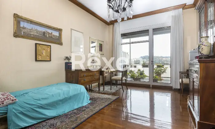 Rexer-Torino-PENTALOCALE-CON-VISTA-PANORAMICA-Altro