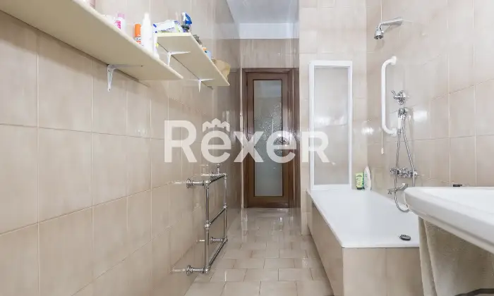 Rexer-Torino-PENTALOCALE-CON-VISTA-PANORAMICA-Altro