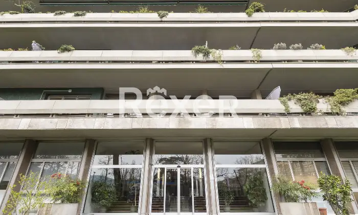 Rexer-Torino-PENTALOCALE-CON-VISTA-PANORAMICA-Altro