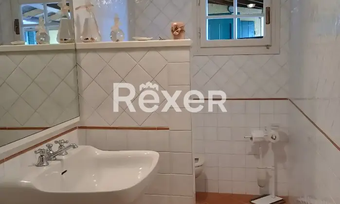 Rexer-Camaiore-Villa-vista-mare-con-piscina-e-terreni-oltre-dependance-Altro