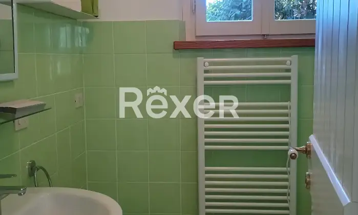 Rexer-Camaiore-Villa-vista-mare-con-piscina-e-terreni-oltre-dependance-Altro