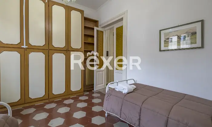 Rexer-Roma-Prestigioso-e-panoramico-ultimo-piano-Altro