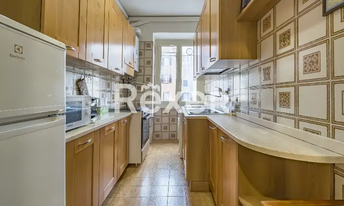 Rexer-Roma-Prestigioso-e-panoramico-ultimo-piano-Altro