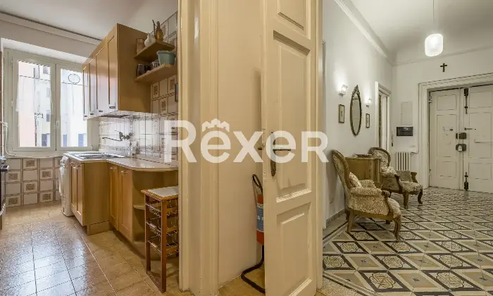 Rexer-Roma-Prestigioso-e-panoramico-ultimo-piano-Altro