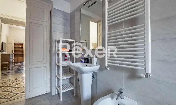Rexer-Roma-Prestigioso-e-panoramico-ultimo-piano-Altro