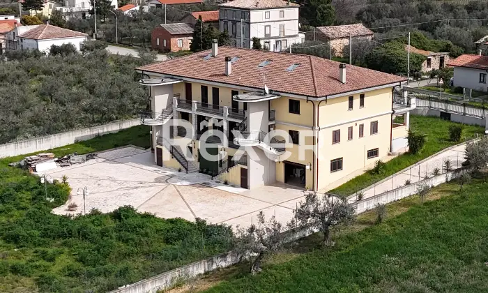 Rexer-San-Vito-Chietino-Villa-panoramica-vista-mare-con-ampio-parco-privato-sulla-Costa-dei-Trabocchi-Altro