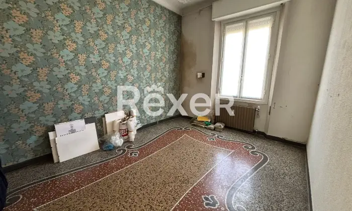 Rexer-Savona-Panoramico-immobile-signorile-con-garage-Altro