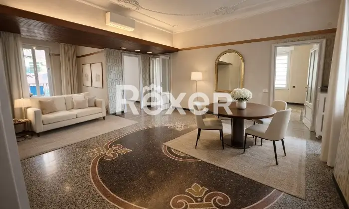 Rexer-Savona-Panoramico-immobile-signorile-con-garage-Altro