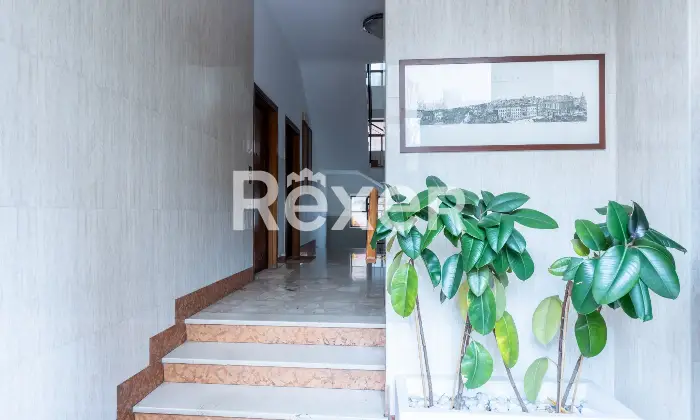 Rexer-Brescia-TRILOCALE-CON-TERRAZZO-E-BALCONI-Altro