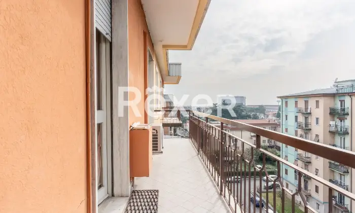 Rexer-Brescia-TRILOCALE-CON-TERRAZZO-E-BALCONI-Altro