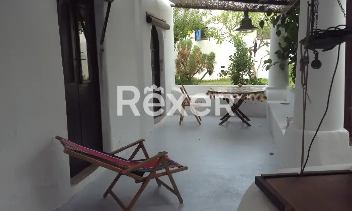 Rexer-Stromboli-Casa-eoliana-a-Scari-Stromboli-Tramonto-mare-e-vita-di-paese-in-un-unico-luogo-magico-Altro