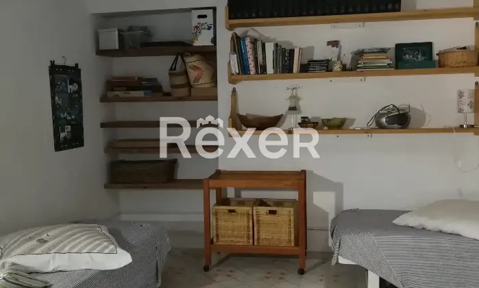 Rexer-Stromboli-Casa-eoliana-a-Scari-Stromboli-Tramonto-mare-e-vita-di-paese-in-un-unico-luogo-magico-Altro