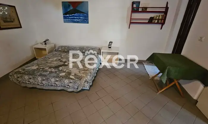 Rexer-Stromboli-Casa-eoliana-a-Scari-Stromboli-Tramonto-mare-e-vita-di-paese-in-un-unico-luogo-magico-Altro