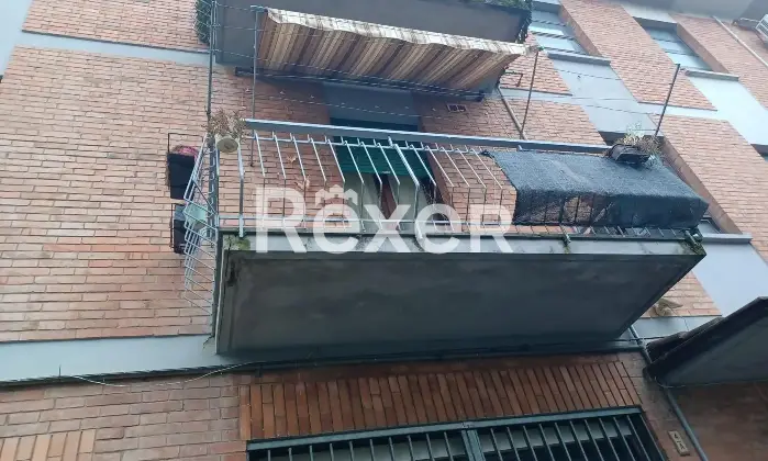 Rexer-Reggio-Emilia-Appartamento-con-ampio-terrazzo-verandato-cortile-e-garage-Altro