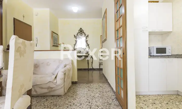 Rexer-Chieri-Luminoso-appartamento-al-paino-con-ascensore-Altro