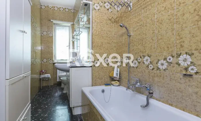 Rexer-Chieri-Luminoso-appartamento-al-paino-con-ascensore-Altro