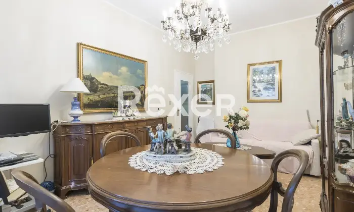 Rexer-Chieri-Luminoso-appartamento-al-paino-con-ascensore-Altro