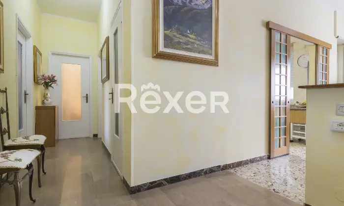 Rexer-Chieri-Luminoso-appartamento-al-paino-con-ascensore-Altro