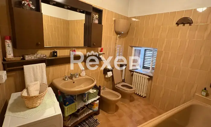 Rexer-Corciano-Intero-stabile-con-terrazzo-panoramico-Altro