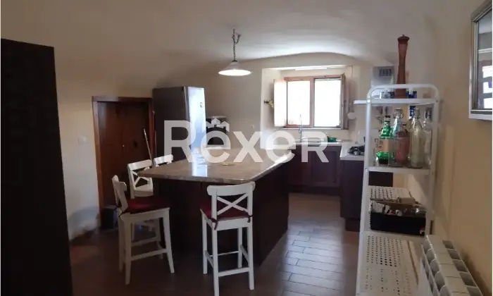 Rexer-Calitri-Appartamento-su-due-piani-in-vendita-in-Via-Ruggiero-a-Calitri-Altro