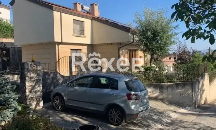 Rexer-SantAngelo-dei-Lombardi-Villa-in-vendita-in-Via-San-Rocco-a-SantAngelo-dei-Lombardi-Altro