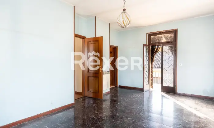 Rexer-Travagliato-Trilocale-piano-secondo-con-loggia-Altro