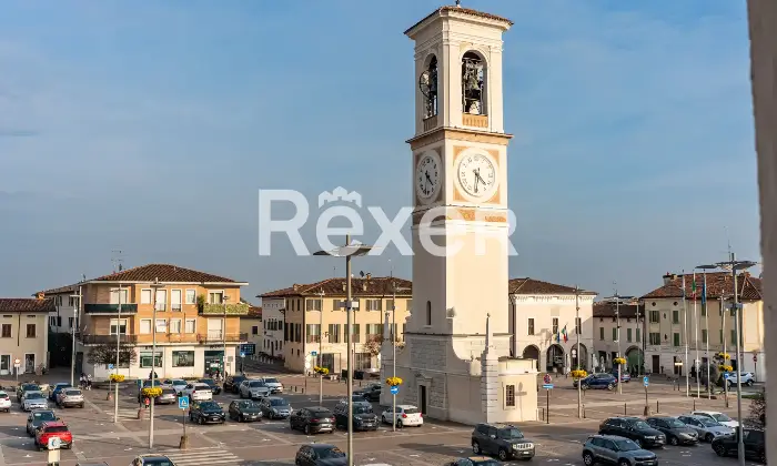 Rexer-Travagliato-Trilocale-piano-secondo-con-loggia-Altro