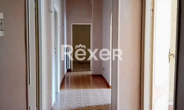 Rexer-Viterbo-Ampio-appartamento-con-garage-Altro