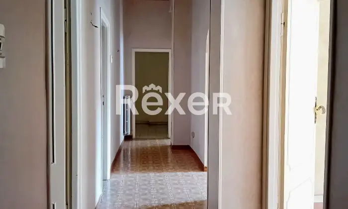 Rexer-Viterbo-Ampio-appartamento-con-garage-Altro