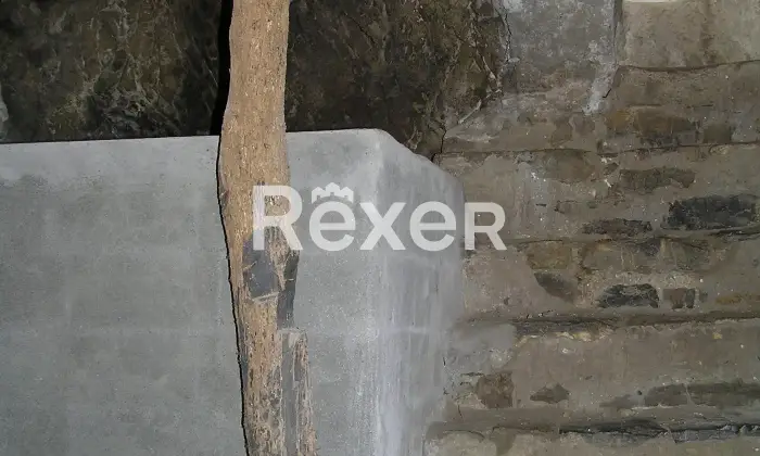 Rexer-Trebiano-Magra-Complesso-storico-in-pietra-in-vendita-in-Via-Sotto-Castello-Trebiano-Magra-ad-Arcola-Altro