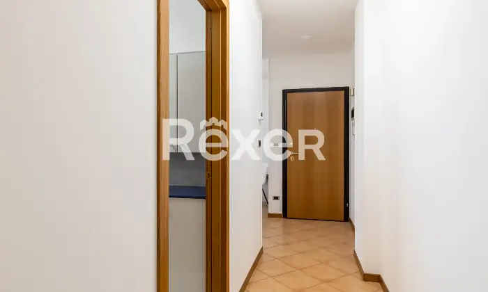 Rexer-Bologna-Appartamento-mq-con-balcone-e-cantina-Altro