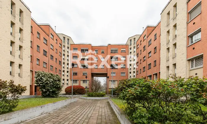 Rexer-Bologna-Appartamento-mq-con-balcone-e-cantina-Altro