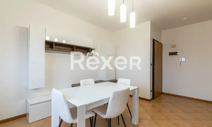 Rexer-Bologna-Appartamento-mq-con-balcone-e-cantina-Altro