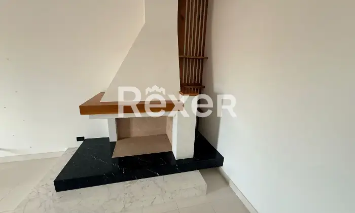 Rexer-Vernole-Ampio-appartamento-ristrutturato-con-terrazza-esclusiva-Altro