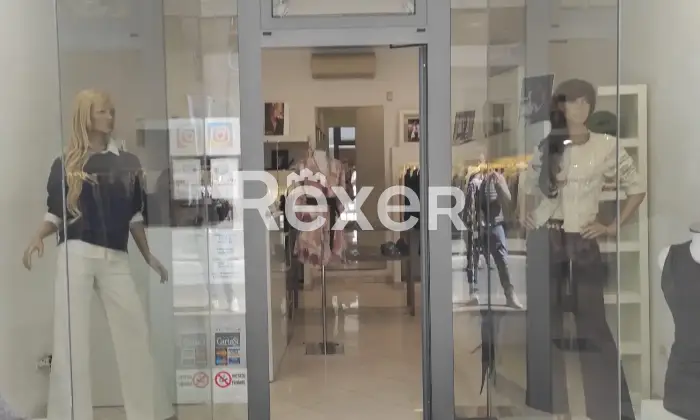 Rexer-Ravenna-Locale-commerciale-in-centro-Altro