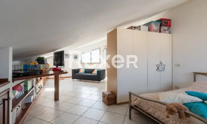 Rexer-Ornago-Ornago-Villa-bifamiliare-mq-con-taverna-box-auto-e-giardino-Altro