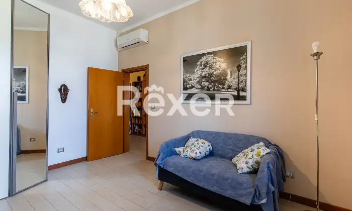 Rexer-Bologna-Massarenti-Santa-Rita-appartamento-mq-con-balcone-e-cantina-Altro