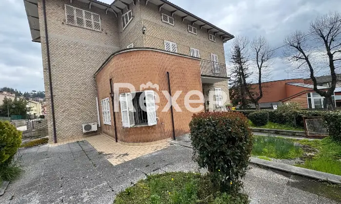 Rexer-Amandola-Casa-indipendente-in-vendita-in-via-Ugo-la-Malfa-ad-Amandola-Altro