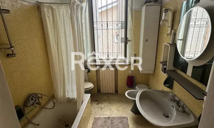 Rexer-Amandola-Casa-indipendente-in-vendita-in-via-Ugo-la-Malfa-ad-Amandola-Altro