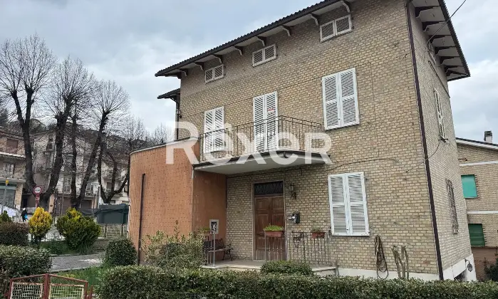 Rexer-Amandola-Casa-indipendente-in-vendita-in-via-Ugo-la-Malfa-ad-Amandola-Altro