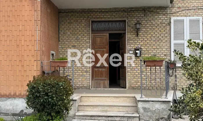 Rexer-Amandola-Casa-indipendente-in-vendita-in-via-Ugo-la-Malfa-ad-Amandola-Altro